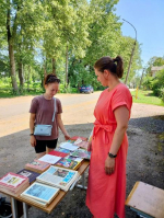 Городская библиотека им. Ф. Н. Слепушкина провела буккроссинг под открытым небом